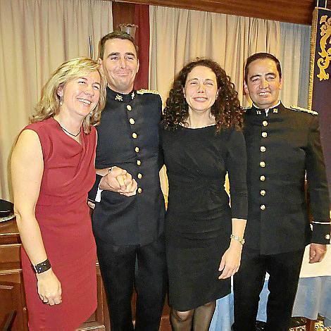CENA DE GALA DE LAS PATRONAS DE ARTILLERIA E INFANTERIA