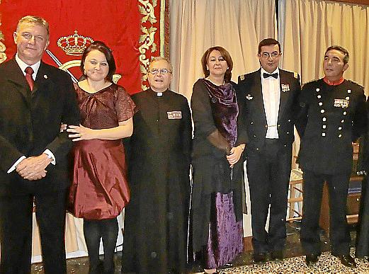 CENA DE GALA DE LAS PATRONAS DE ARTILLERIA E INFANTERIAAMALIA ESTAB