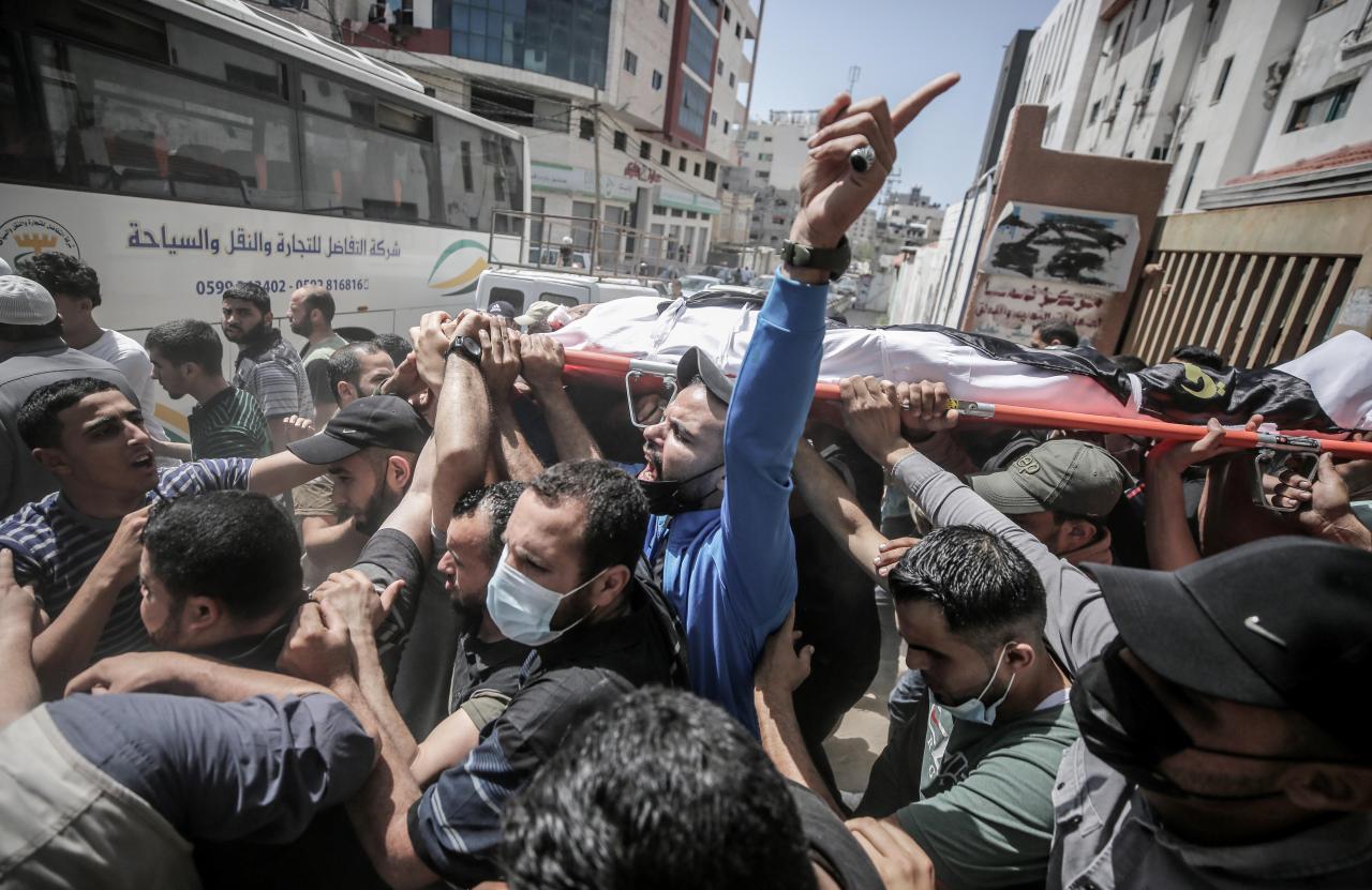 Hamas e Israel intercambian golpes mientras la agitación en Jerusalén inflama Gaza