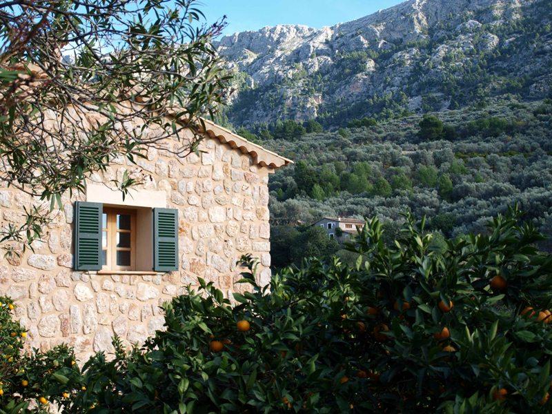 Una ventana abierta en la Serra de Tramuntana