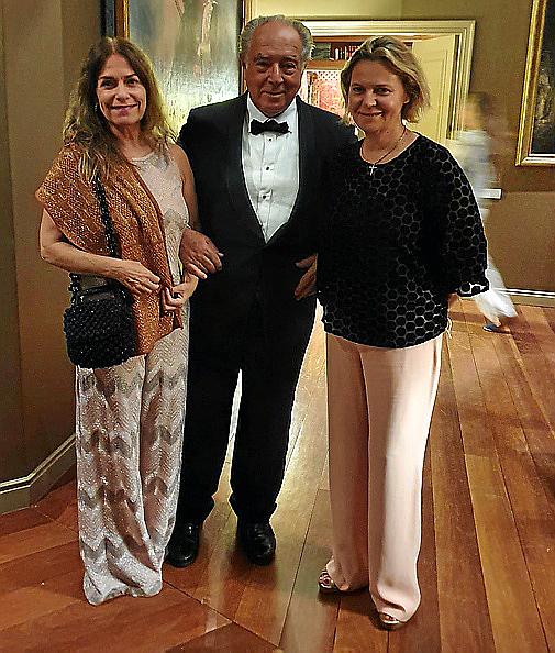 Esteban Mercer, entre amigos