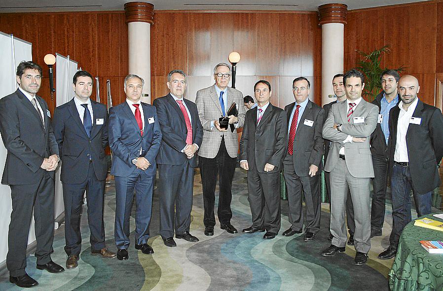 MIDDELMANN DIRECTIVO DEL AÑO