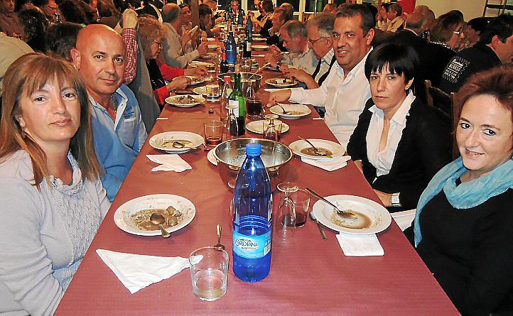 Cena solidaria en Sa Pobla