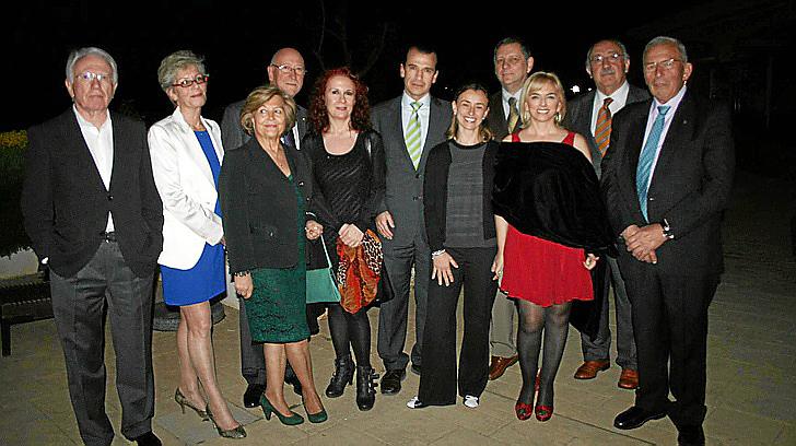 Homenaje a Pedro Pourtau y su esposa
