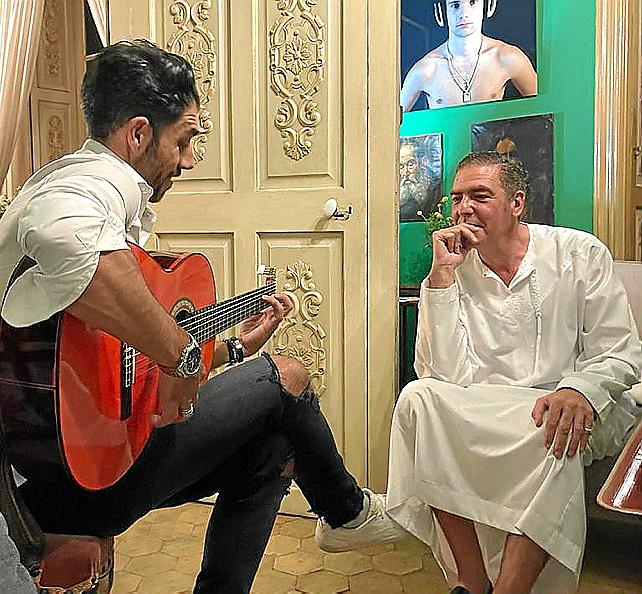Esteban Mercer, entre amigos