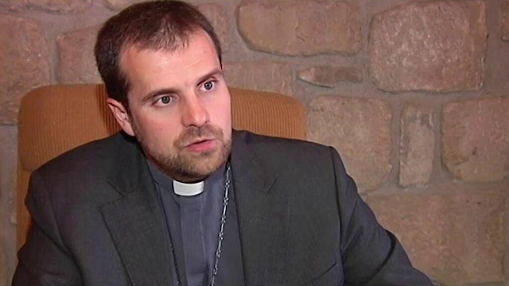 Xavier Novell La Familia Del Exobispo De Solsona Crece