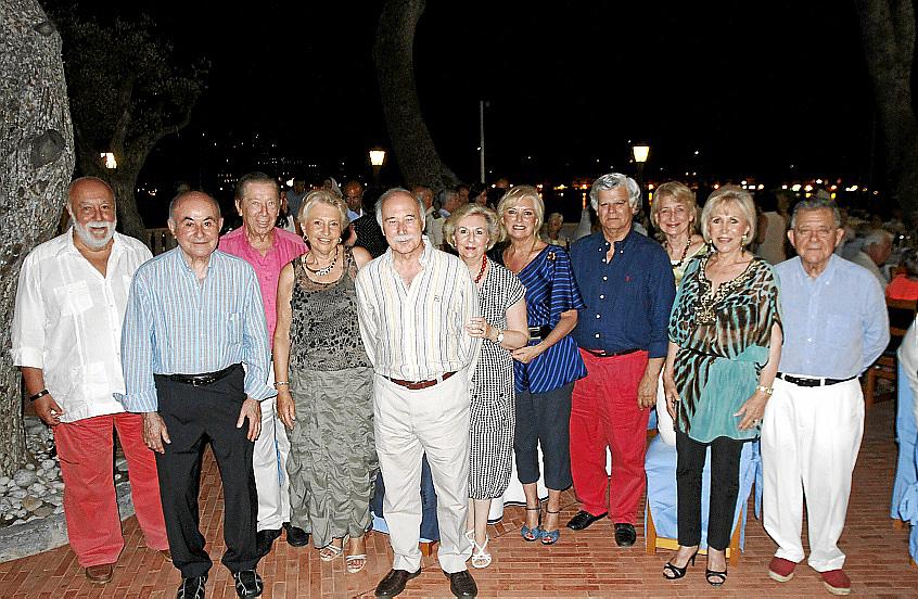 Cambio de mando en la base naval de Sóller.