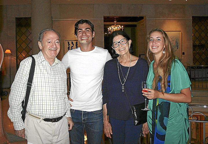 Joan Costa