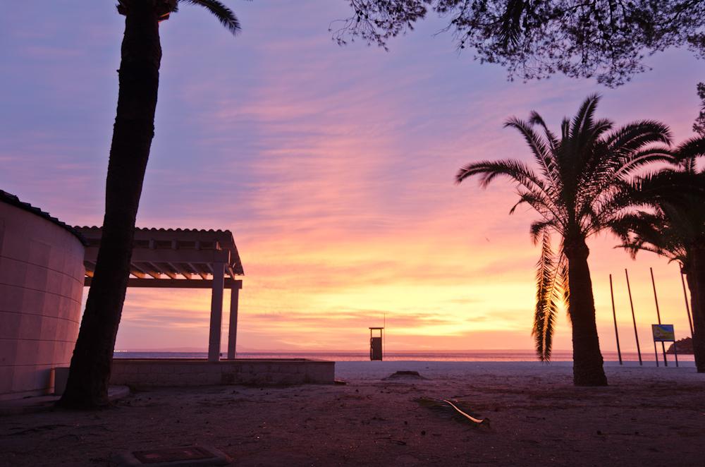 Un amanecer en el mediterráneo