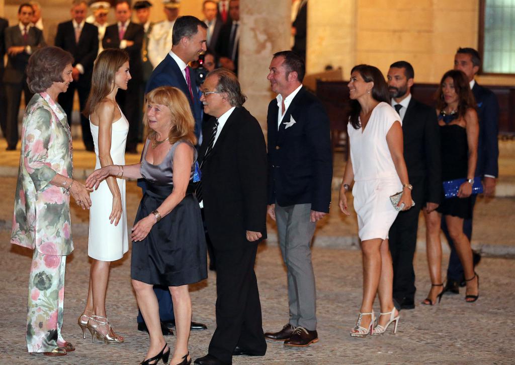 RECEPCION DE LOS REYES A LAS AUTORIDADES BALEARES