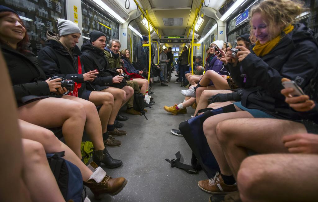 Día sin pantalones en el metro