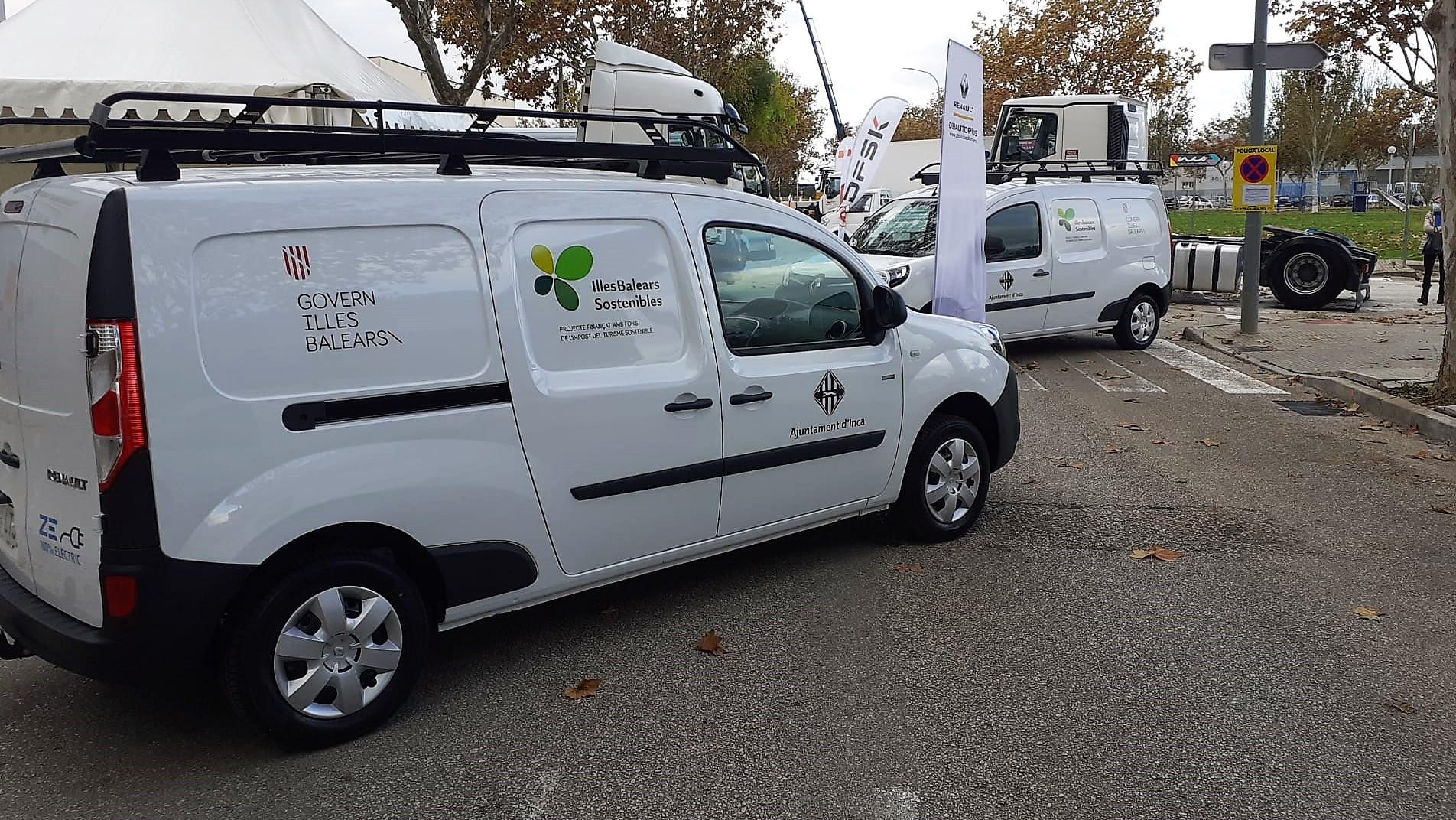 Inca adquirió el pasado mes de marzo un coche y cinco nuevas furgonetas eléctricas para su flota municipal.