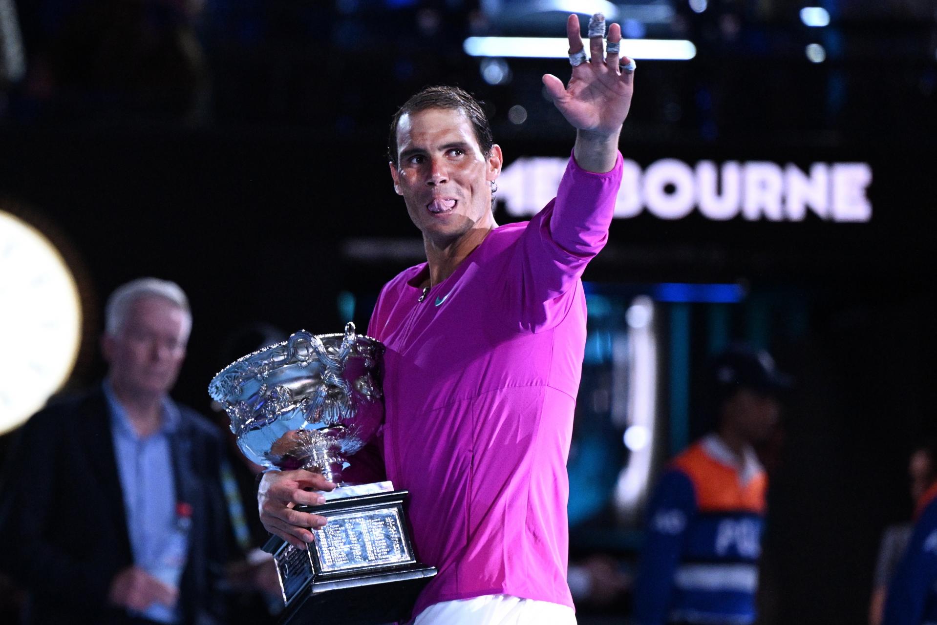 2022. El de Manacor se impuso Abierto de Australia ante Medvedev en el quinto set.