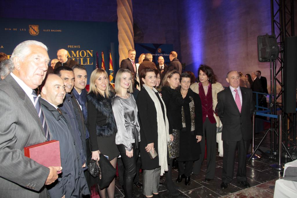 Premis Raon Llull