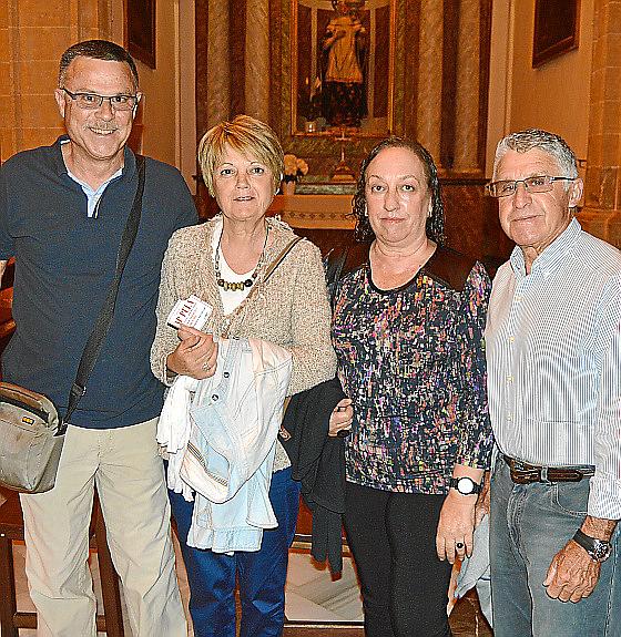 Cap Pela deslumbra en Santa Maria