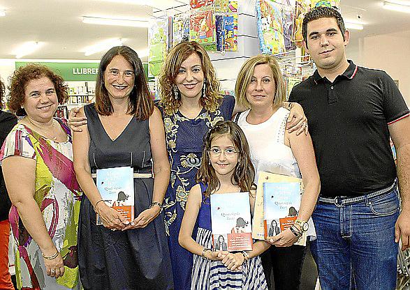 Maria de la Pau Janer presenta su nuevo libro