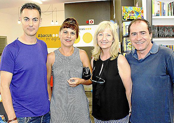 Maria de la Pau Janer presenta su nuevo libro