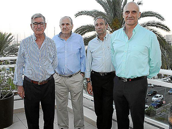 Cóctel benéfico de Llevant en Marxa