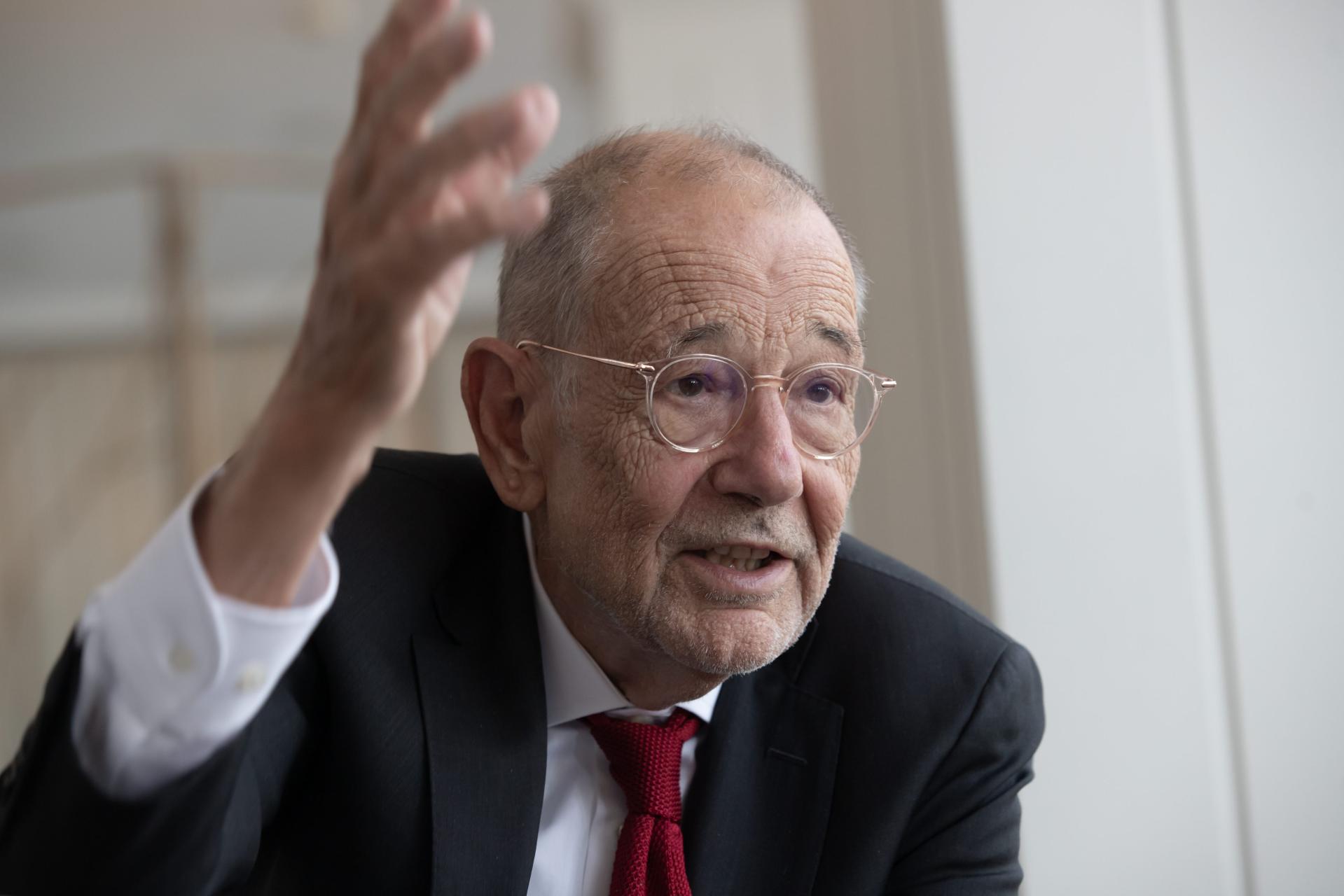 Quién es javier solana (94) foto