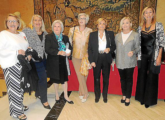 Cóctel benéfico del Club Elsa