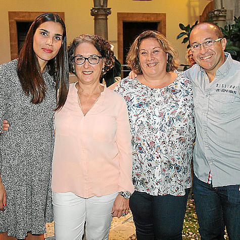 Ángela Vallori presenta su nueva colección