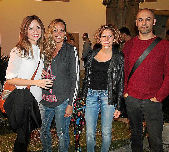 Ángela Vallori presenta su nueva colección