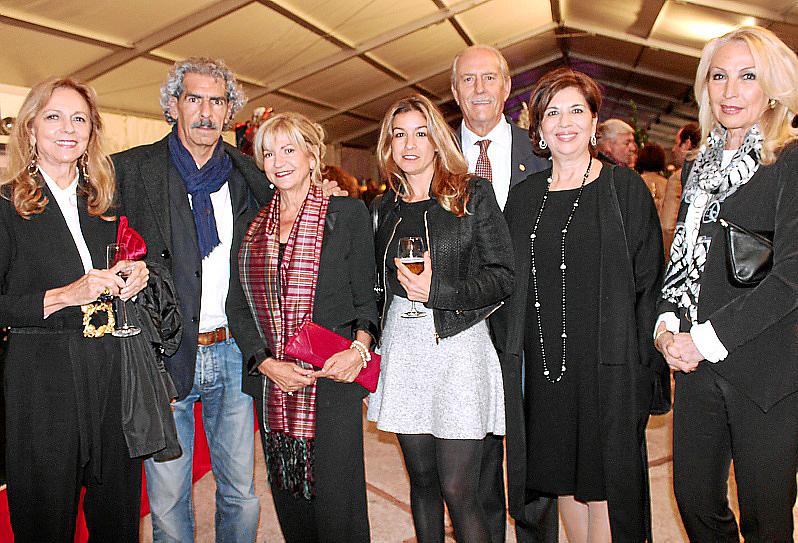 Mercadillo solidario de Nuevo Futuro