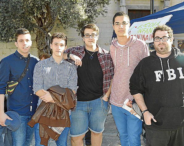 Multitudinario Dijous Bo