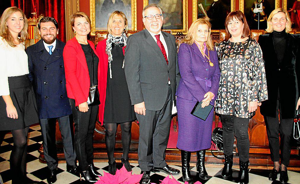 Festa de l'Estendard y entrega de galardones en Cort