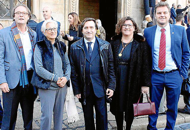Festa de l'Estendard y entrega de galardones en Cort