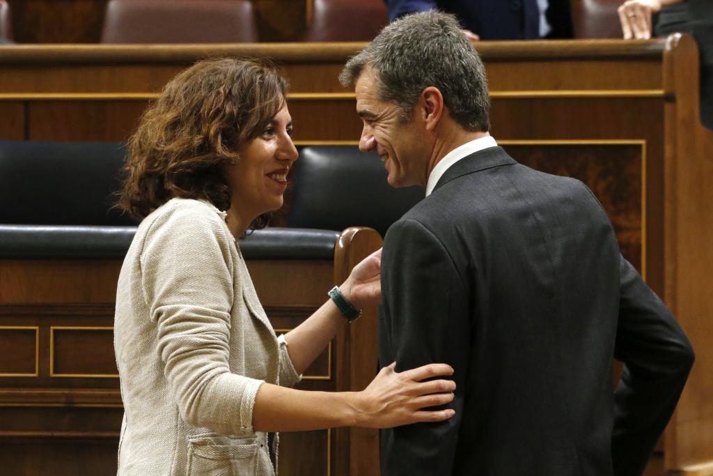 CONSTITUCIÓN CORTES