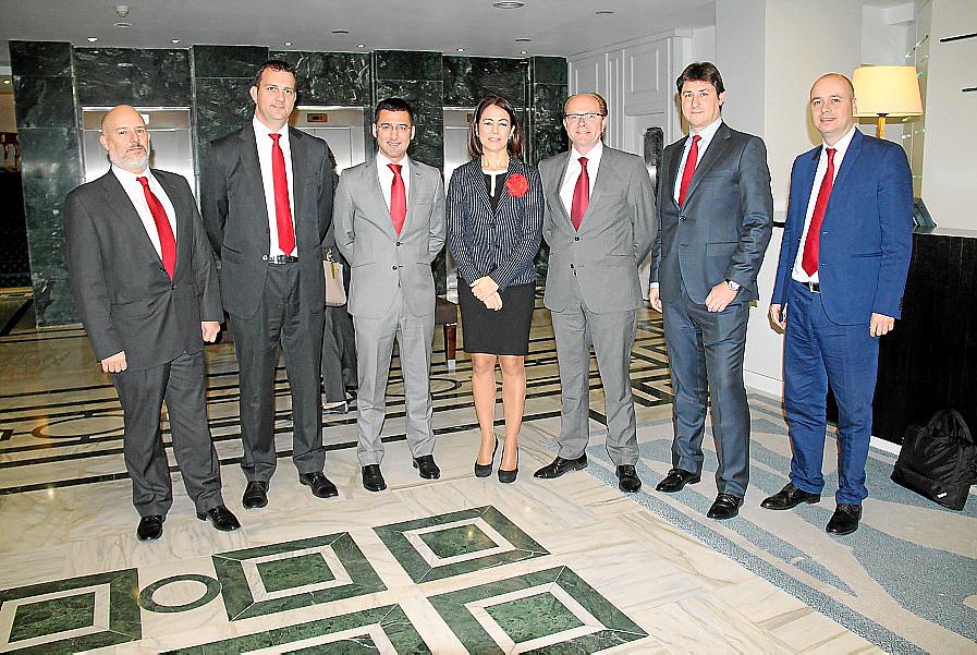 Desayuno empresarial con el Club Ultima Hora