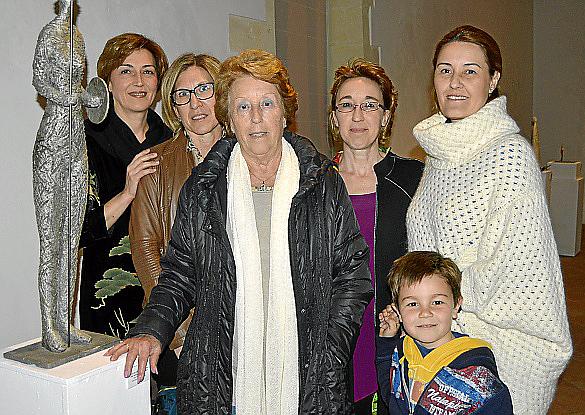Antoni Miquel Morro presenta sus esculturas en Torre de ses Puntes