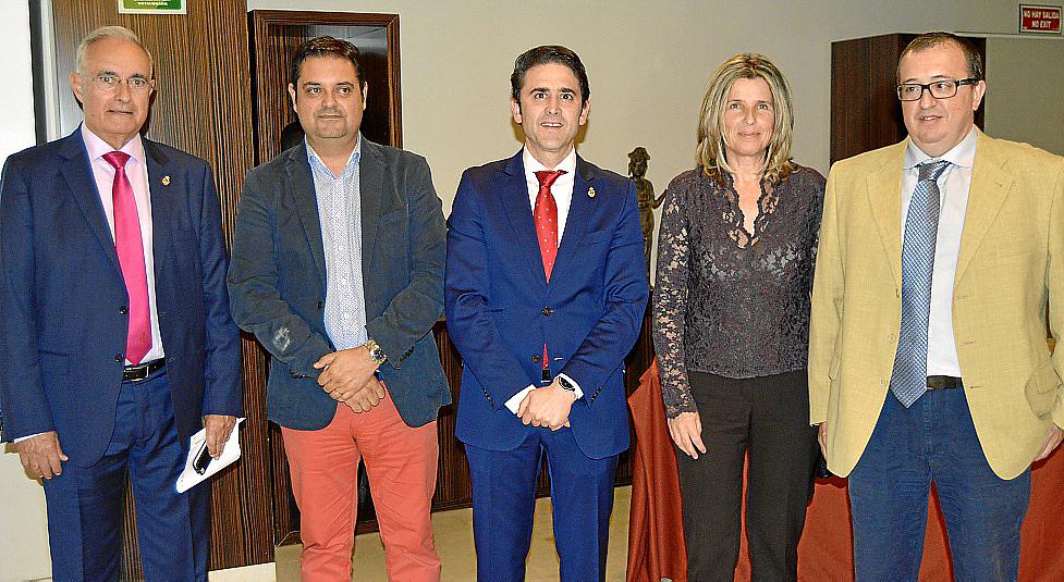 Cóctel de ingenieros técnicos industriales