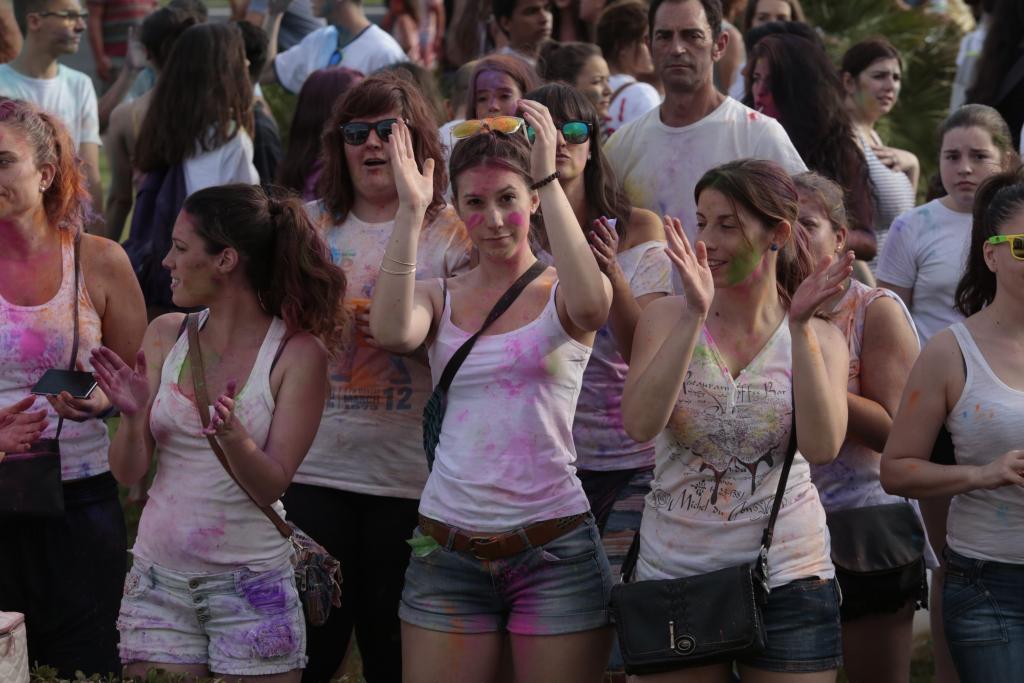 Fiesta Holi en el Parc de la Mar