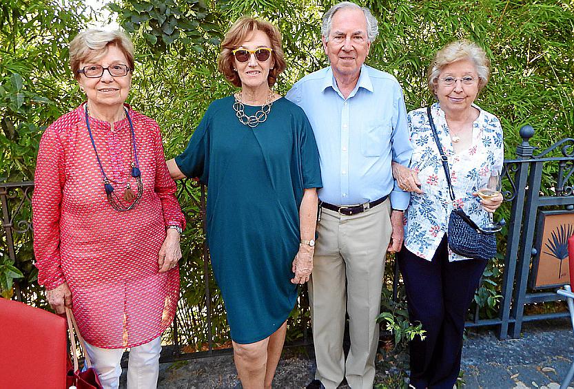 Anna Nicholas presenta "A chorus of Cockerels" en Sóller