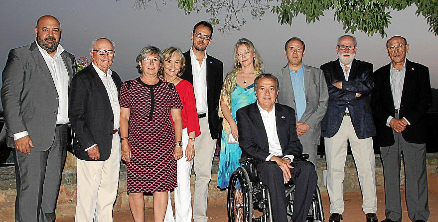 Relevo en la junta del Rotary Club Mallorca