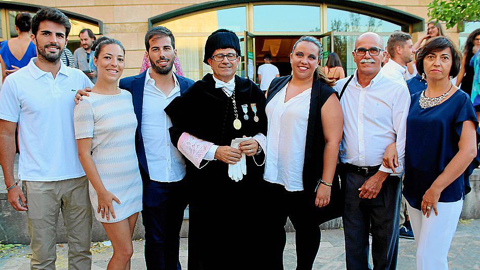 Graduación en la Facultat d'Educació
