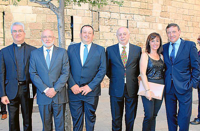 Recepción ofrecida por los Reyes