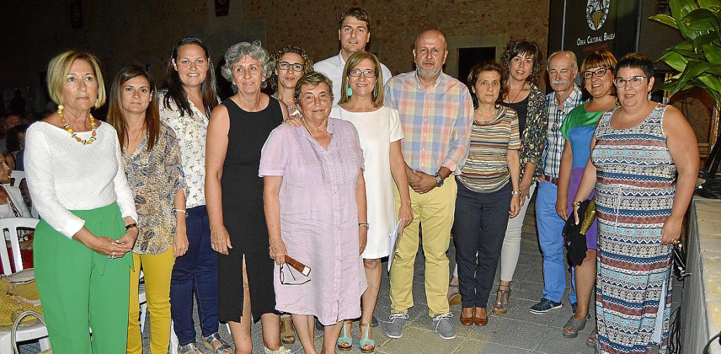 Homenaje al poeta Damià Huguet