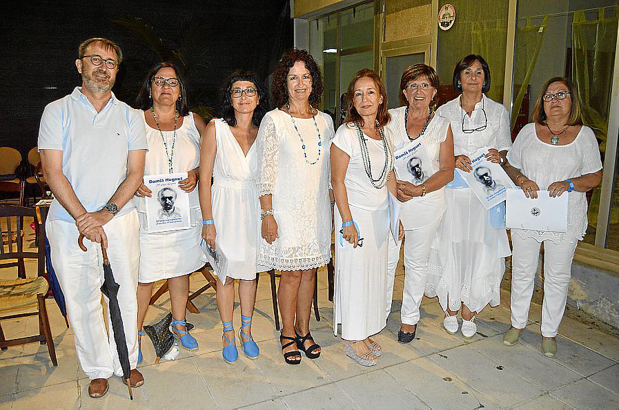 Homenaje al poeta Damià Huguet