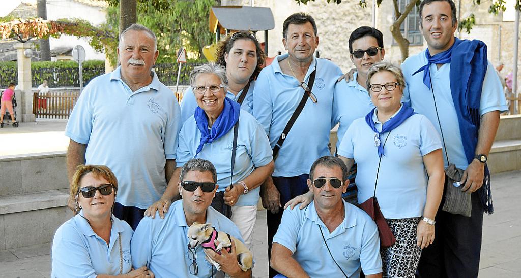 Consell conmemora el 10º aniversario de sus 'caparrots'