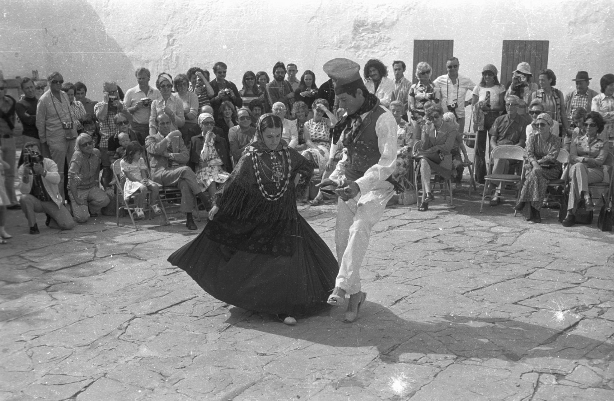 ball pages a Sant Miquel