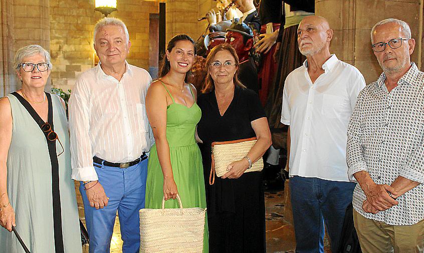 Coloma Enseñat Magraner, Toni Ferragut, Aina Mesquida, Francisca Llabrés, Josep Maria Gassó y Pep Magraner.