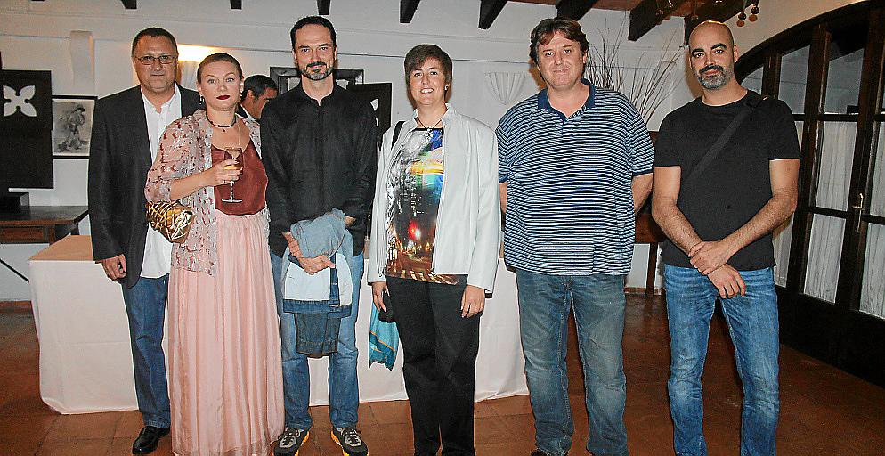 Cena anual de ingenieros de Telecomunicaciones