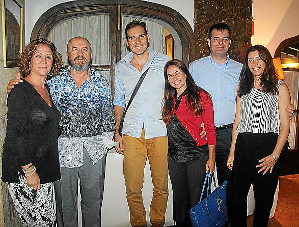 Cena anual de ingenieros de Telecomunicaciones