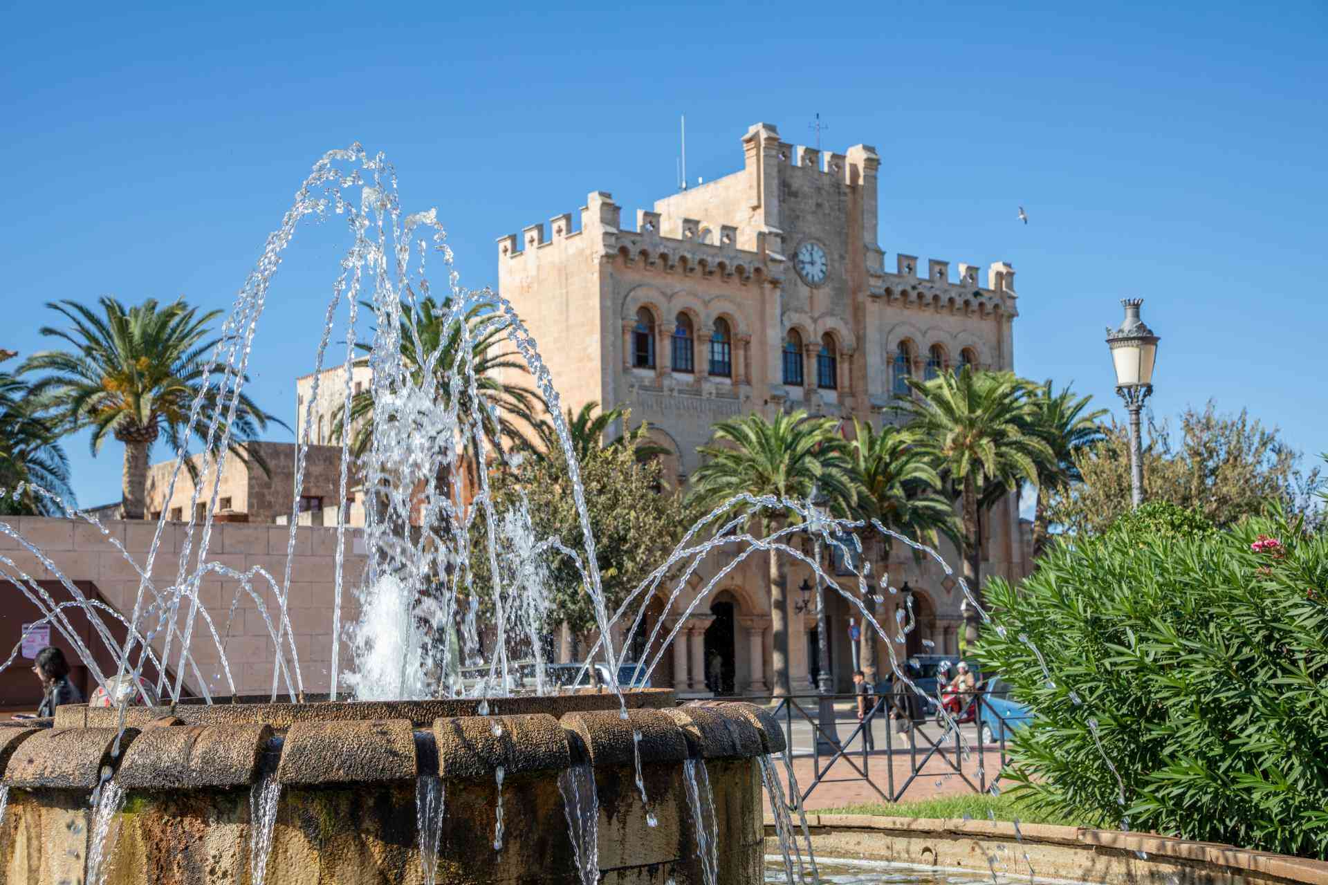 menorca ciutadella port carrers
