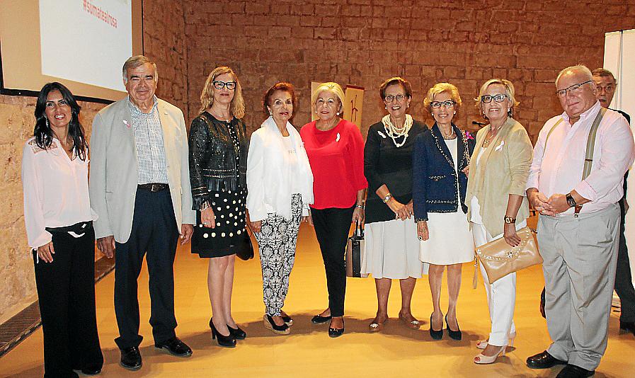 Jornada sobre el cáncer de mama en el Club Ultima Hora