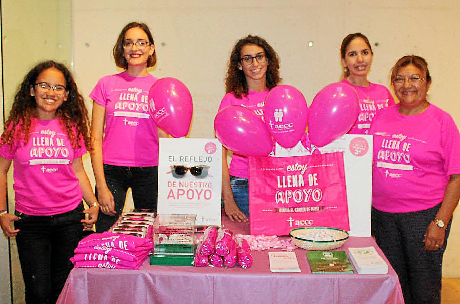 Jornada sobre el cáncer de mama en el Club Ultima Hora