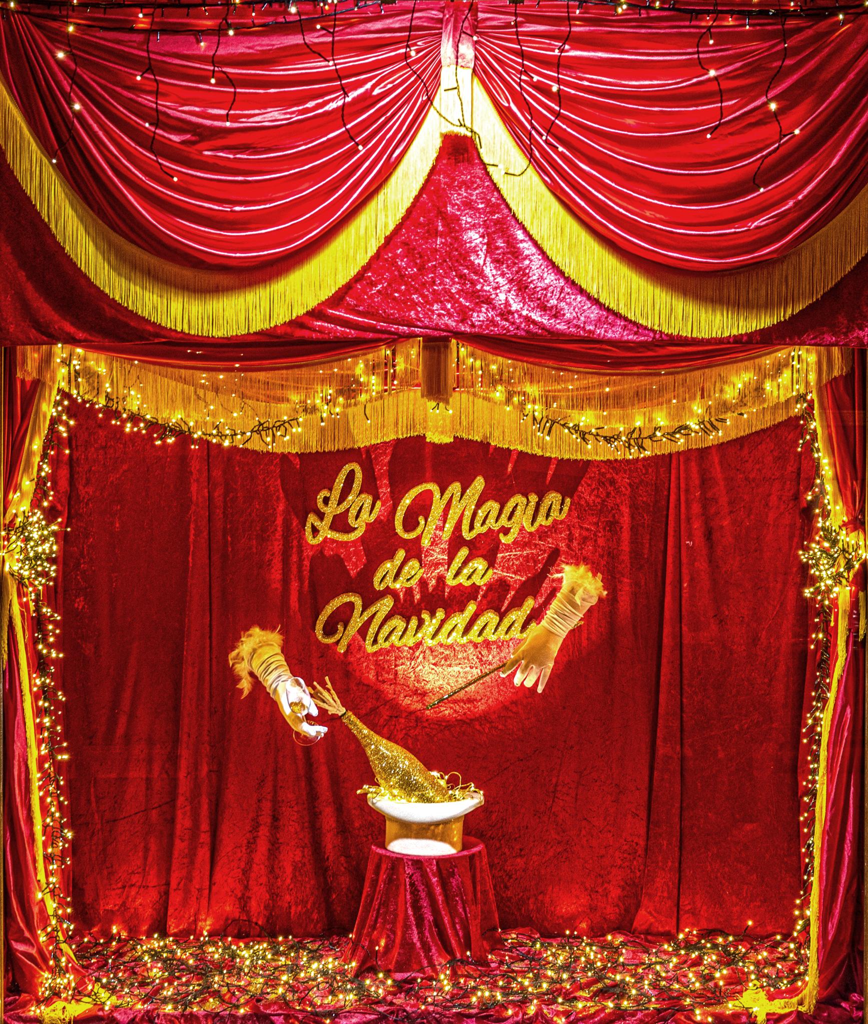 Santa Eulària entrega los premios del XV Concurso de Escaparatismo y el I Concurso de Decoración Navideña de Balcones